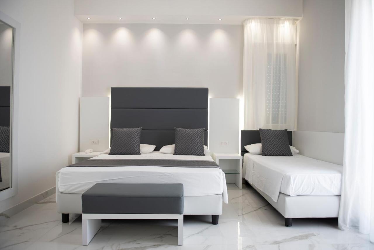 Hotel Blu Porto Cesareo Bagian luar foto