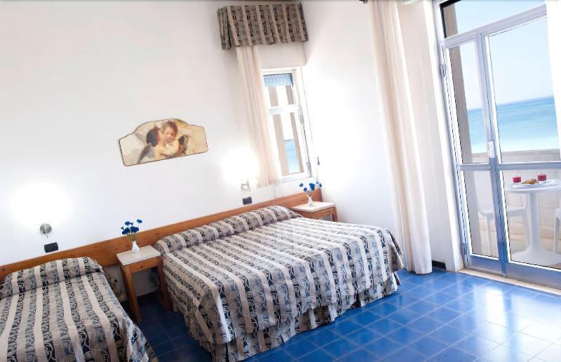 Hotel Blu Porto Cesareo Bagian luar foto
