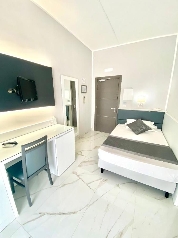 Hotel Blu Porto Cesareo Bagian luar foto