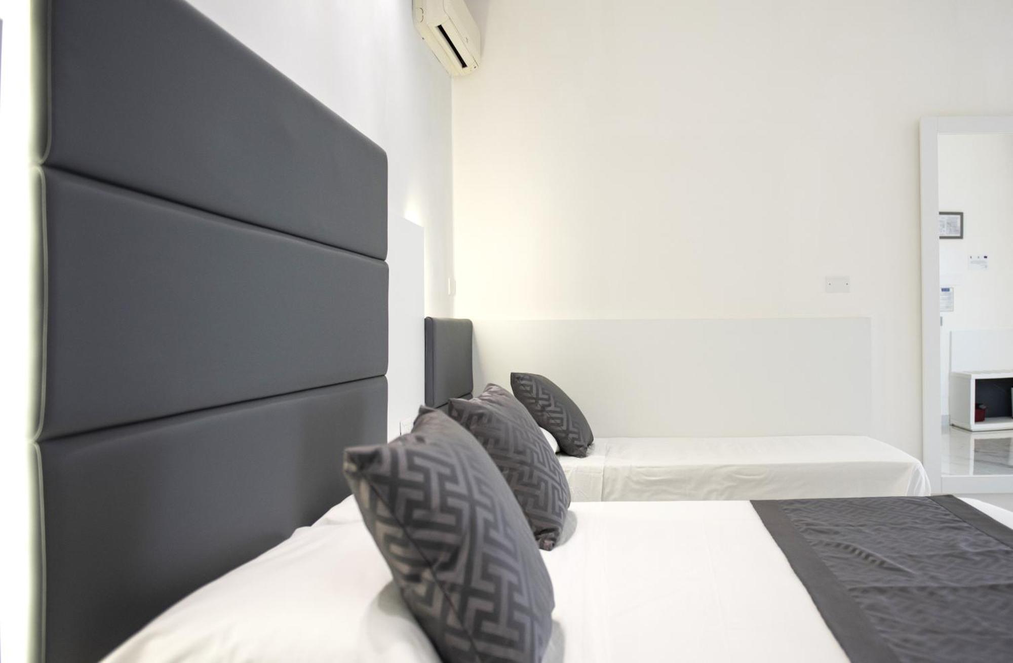 Hotel Blu Porto Cesareo Bagian luar foto