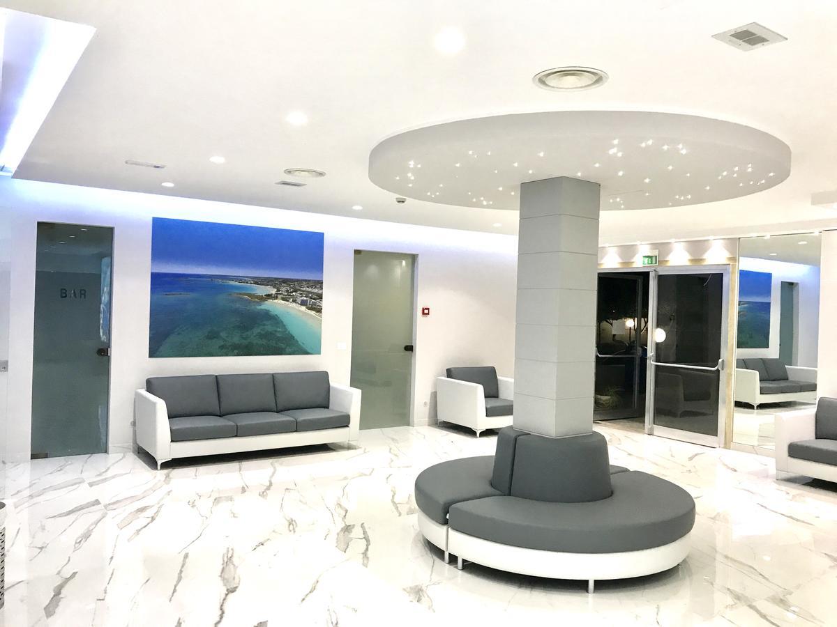 Hotel Blu Porto Cesareo Bagian luar foto